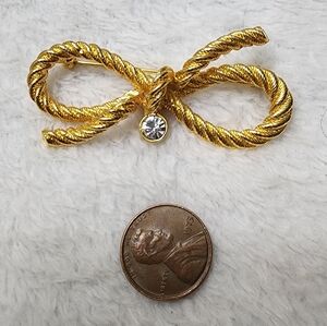 Vintage R.j. Graziano Brooch